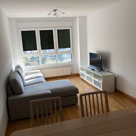 Piso Vacacional En Aviles Lägenhet Exteriör bild